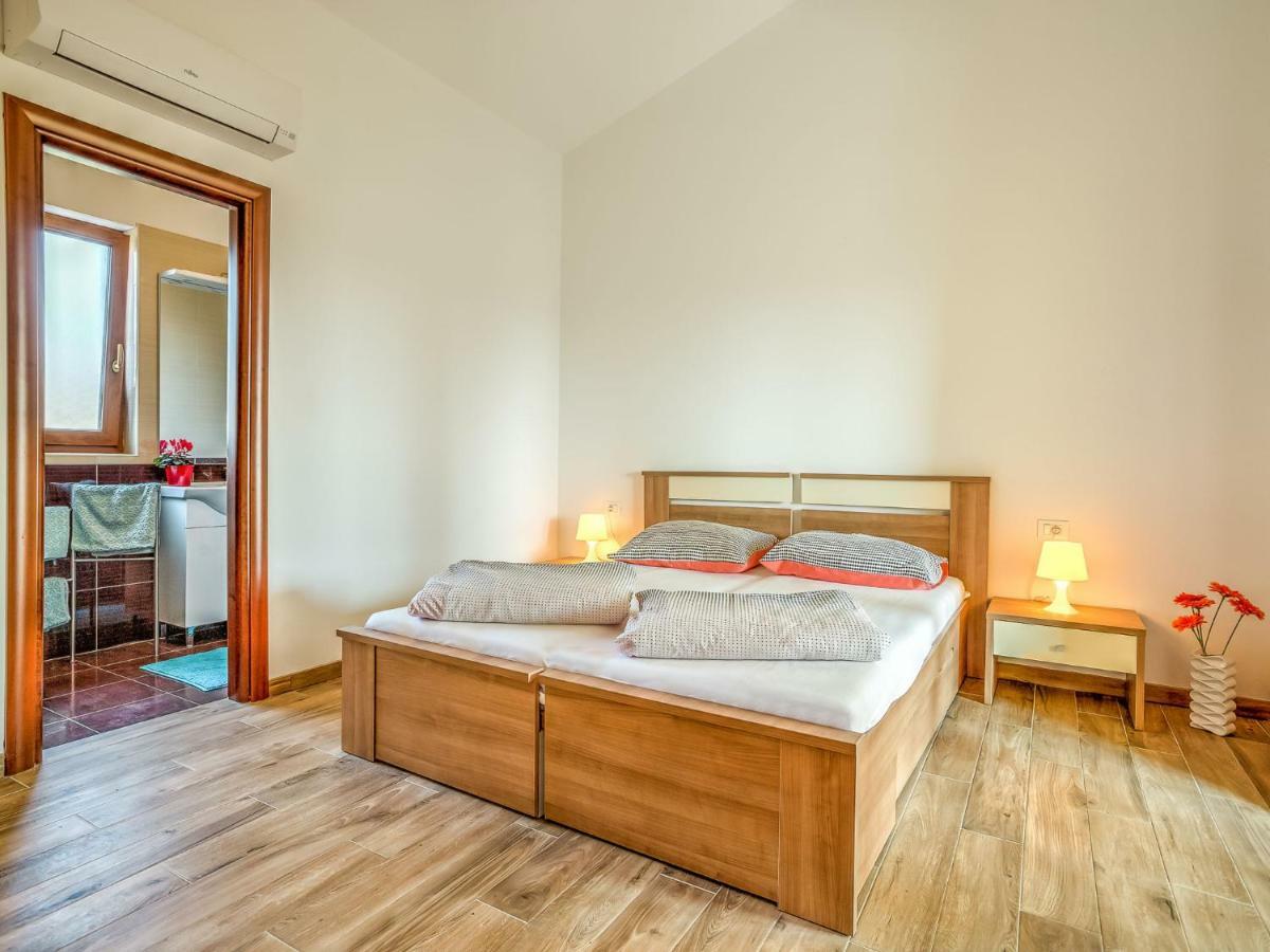 Apartment Ulika-4 By Interhome Тар Экстерьер фото